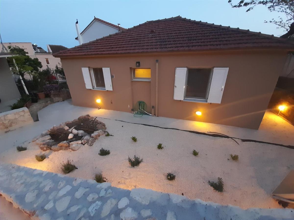Katoικια Vila Lourdata  Exterior foto
